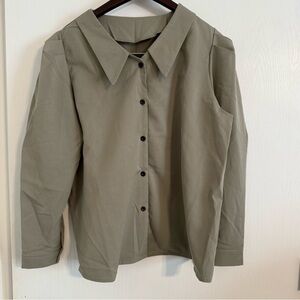 Dazy Blouse Long Sleeve Peter pan collar Military Green Size Large